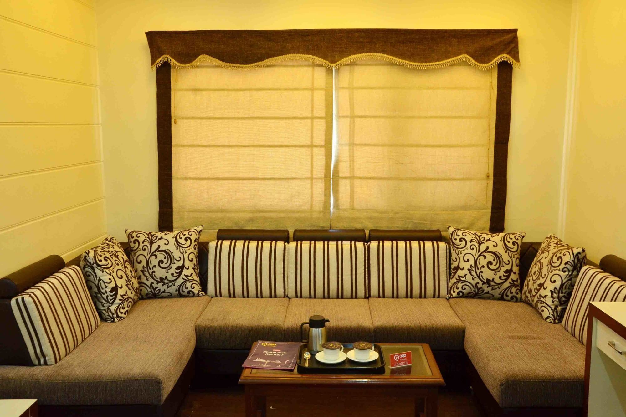 Oyo 742 Hotel Kings Park Indore Exterior foto